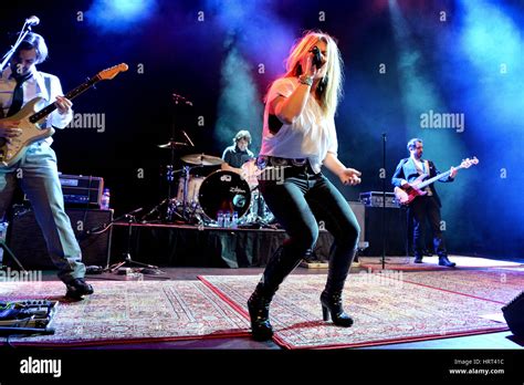 BARCELONA - FEB 28: Amaia Montero (artist) concert at Barts Stage on ...