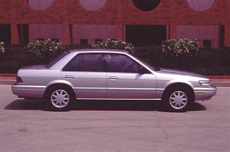 1990-92 Nissan Stanza | Consumer Guide Auto