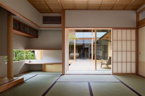 Exquisite Japanese house wraps around a generations-old tree