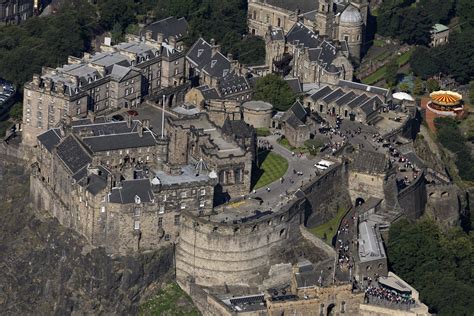 Edinburgh Castle, Scotland - Facts Spot