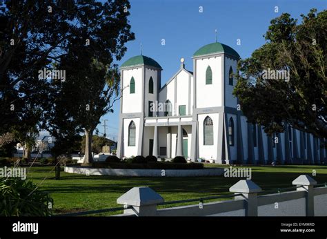 Ratana temple church hi-res stock photography and images - Alamy