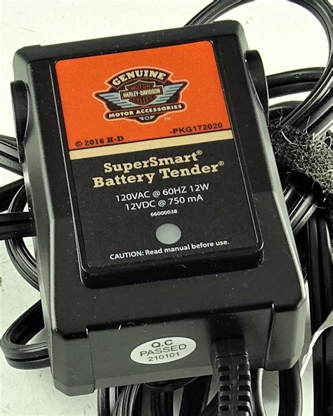 GENUINE HARLEY DAVIDSON BATTERY TENDER w/ACCESSORIES USED ONCE ...