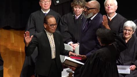 New chief, associate Minnesota Supreme Court justices sworn in during ...