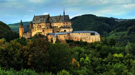 Luxembourg - Vianden Castle | Luxembourg travel, Luxembourg, Famous castles