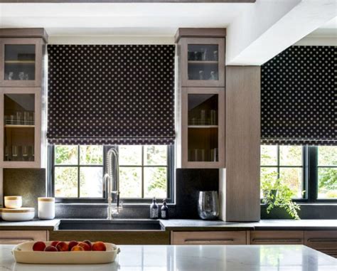 15 Unique Kitchen Blinds Ideas That Designers Love