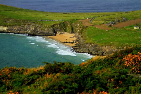 Dingle Peninsula overlooking the Blasket Islands. Ireland | Images of ...