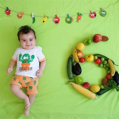 Best Baby photo shoot ideas and themes at home diy Baby Poses ...