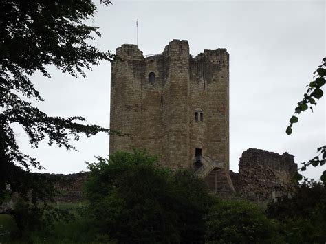 The AngloFiles: Conisbrough Castle