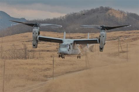 U.S. Osprey crashes off Japanese coast; 1 dead, 5 missing - UPI.com