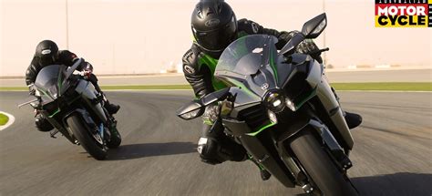 Noise, Speed, Power Kawasaki H2 vs H2R - Australian Motorcycle News