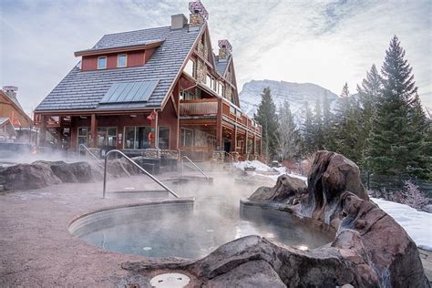 HIDDEN RIDGE RESORT - Updated 2023 Prices & Hotel Reviews (Banff, Alberta)