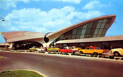 John F Kennedy International Airport NY TWA Terminal - Flashbak