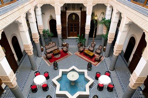 Visit Fes El Bali, the Most Magical Medina in All of Morocco