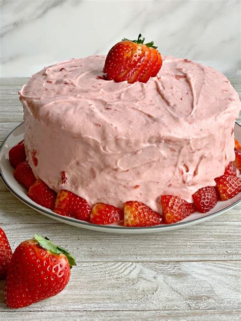 Strawberry Cake - Grandmother's Favorite, with real strawberries inside!