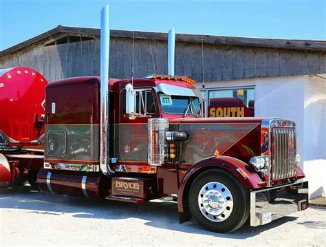 Semitrckn : Photo | Custom trucks, Peterbilt, Big trucks