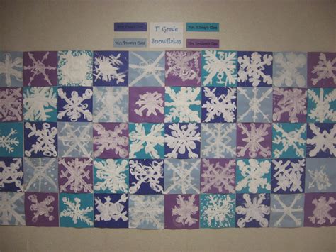 Miss Young's Art Room: 1st Grade Snowflake Bulletin Board