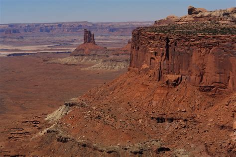 12 Best Day Hikes in Canyonlands National Park - Trailhead Traveler