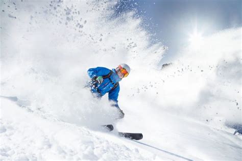 The Do's And Don'ts Of Powder Skiing