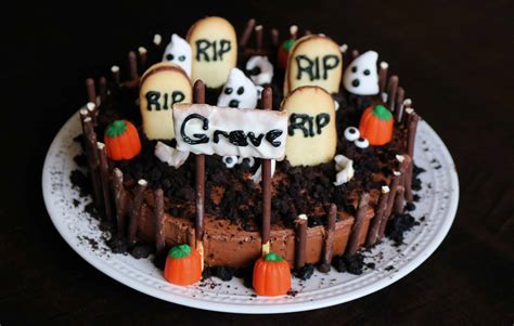 Easy Halloween Graveyard Cake - Kindly Unspoken