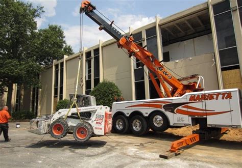 What Are Common Uses For A Rotator? | Marietta Wrecker Service | Blog