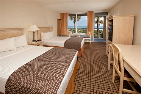 Hotel Rooms Cocoa Beach | International Palms Resort