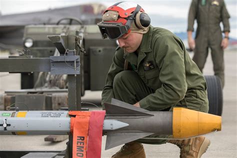 DVIDS - Images - AIM-9X Sidewinder Live Missile Firing [Image 2 of 7]