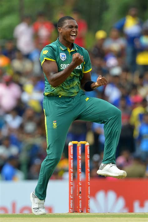 Lungi Ngidi to be sidelined for at least three months