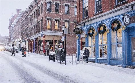 Portland, Maine is super cozy in the winter (@mimigabes) : CozyPlaces