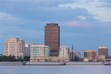 Mark Bienvenu // Architectural Photographer | Baton Rouge Skyline