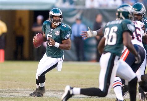 Donovan McNabb Facts & Stats | Britannica