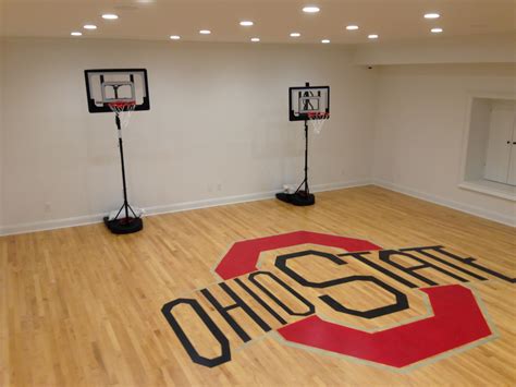 AMAZING BASEMENT BASKETBALL COURT Rec Rooms, Custom Builder, Long ...