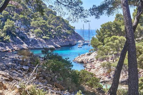 Hiking the Calanques de Cassis the Easy Way - My Magic Earth