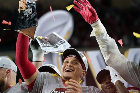 Mvp Patrick Mahomes Mvp Super Bowl 2021 : Mahomes Becomes Youngest Ever ...