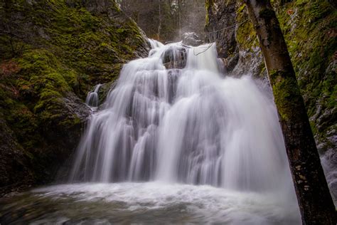 Waterfalls around Mt.Shasta – miladidit