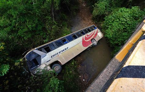 Honduras : Un accident de bus fait au moins 13 morts et une trentaine ...