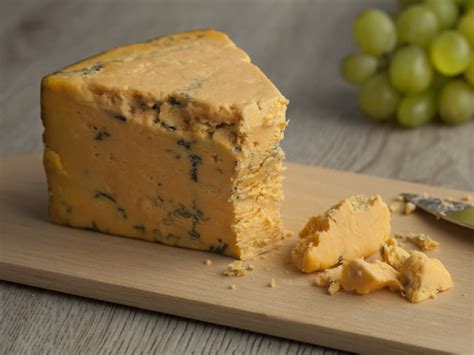 15 Different Types of Blue Cheese - Insanely Good