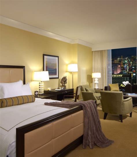 Luxury Las Vegas Hotel Rooms With Kitchens for Extended Stays