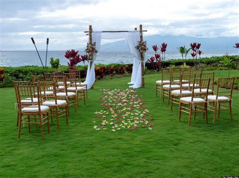 Best Outdoor Small Wedding Venues 25 Small Wedding Ideas For ...