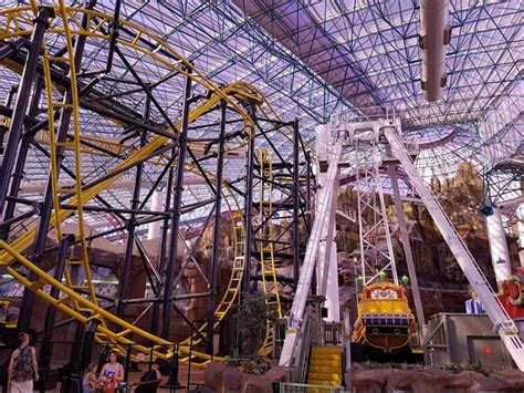 Best 6 Things in The Adventuredome Indoor Theme Park Las Vegas