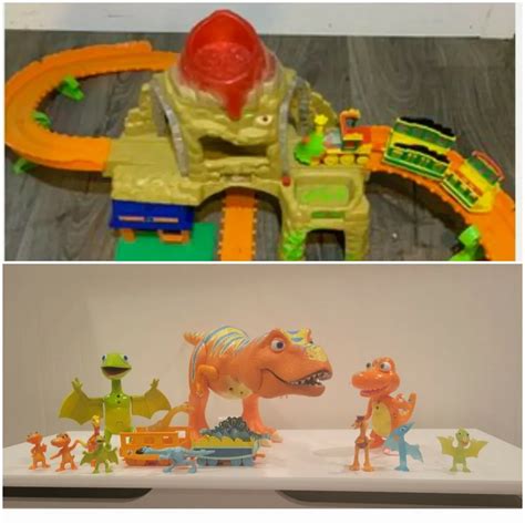 DINOSAUR TRAIN Time Tunnel Mountain Set