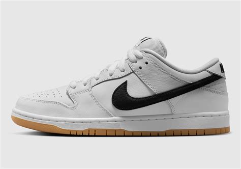 Nike SB Dunk Low "White/Black/Gum" CD2563-101 | SneakerNews.com