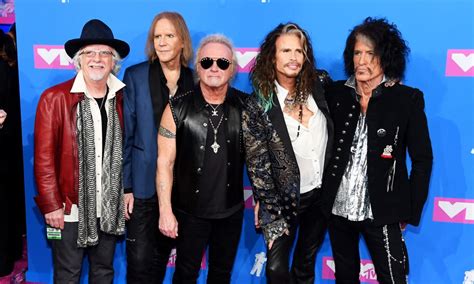 Aerosmith announces tour