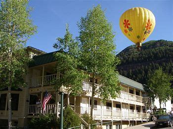 Victorian Inn -- 1.5 blocks from the Telluride Gondola