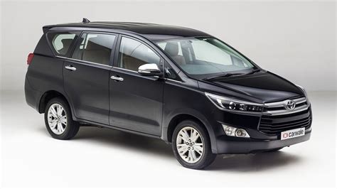 Toyota Innova Crysta Price in Hyderabad - November 2020 On Road Price ...