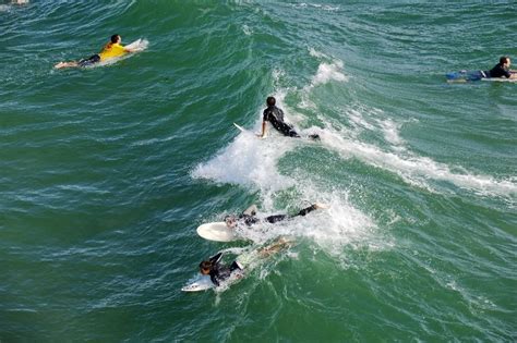 Huntington Beach Surfing | Pure Vacations