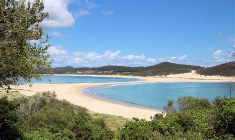 Fingal Bay and Port Stephens Lighthouse - Destination's Journey