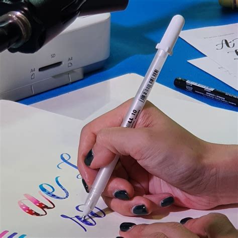 Workshop Calligraphy Koi Brush Pen กับคุณนริ