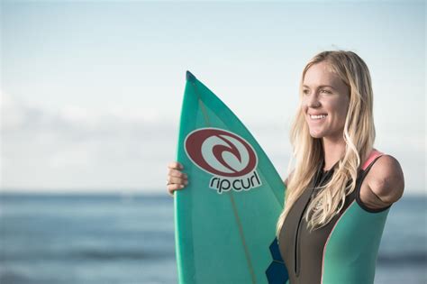 Surfer Bethany Hamilton Proves to be ‘Unstoppable’ in New Documentary ...