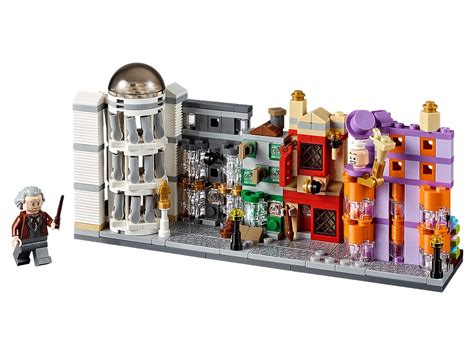 LEGO micro-scale Diagon Alley promotional set now available!