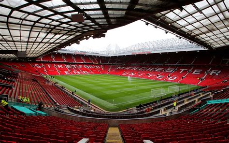 Travel to Old Trafford, Manchester United’s Headquarters - Traveldigg.com